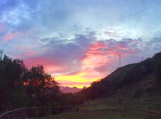 1636 Lookout Dr, Agoura Hills, CA 91301
