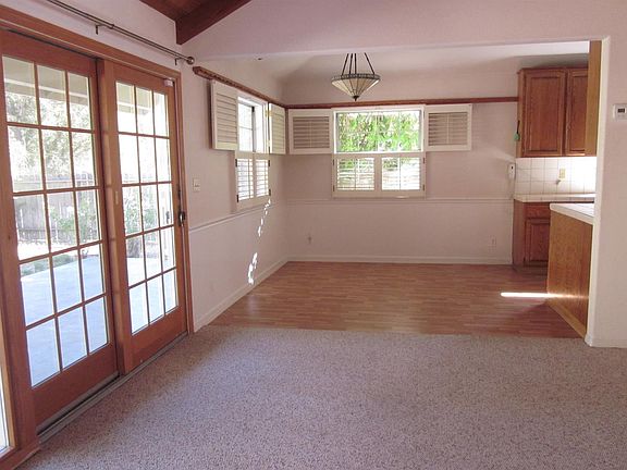 4th image of 40527 Goldside Dr
