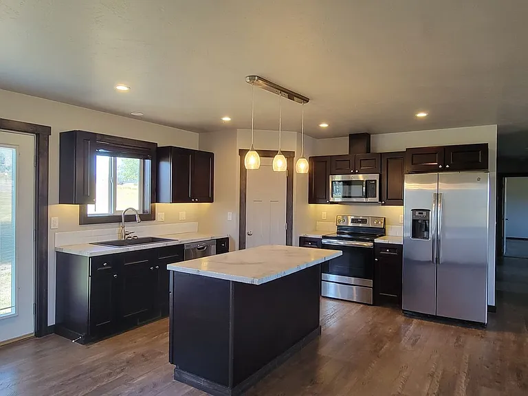 1456 Two Mile Dr — Photo 11