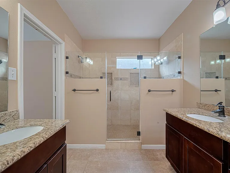 3911 Fall Branch Dr — Photo 27
