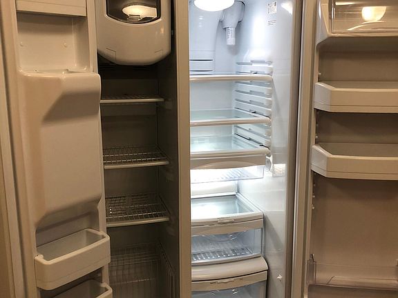 I supply Refrigerator