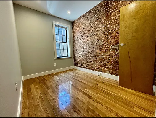 Rented by Spire Group | media 2