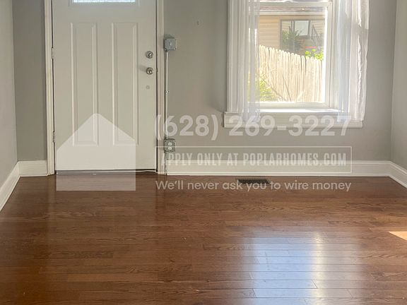 3rd image of 3632 Wyoming St