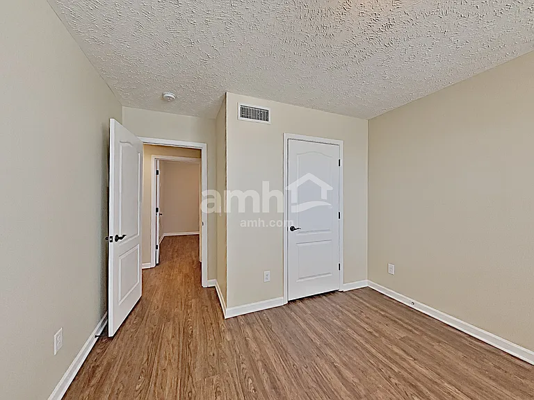 808 Ottoe Ct — Photo 17