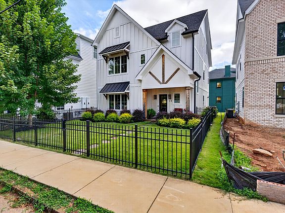 3rd image of 14 Perry Ave