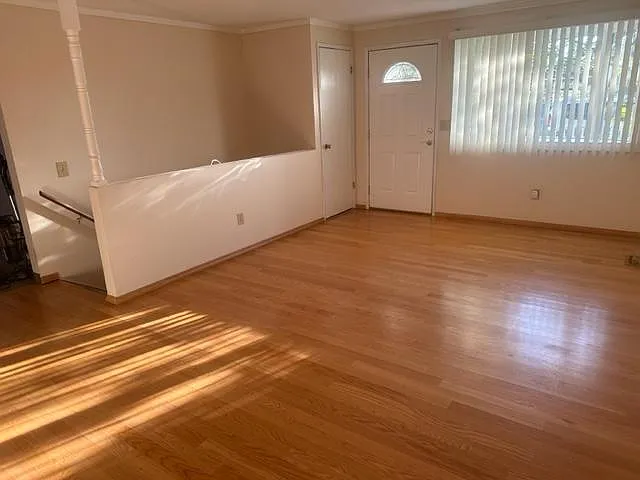 3 bed, 1.5 bath, 1728 sqft, $1,695 — Photo 4