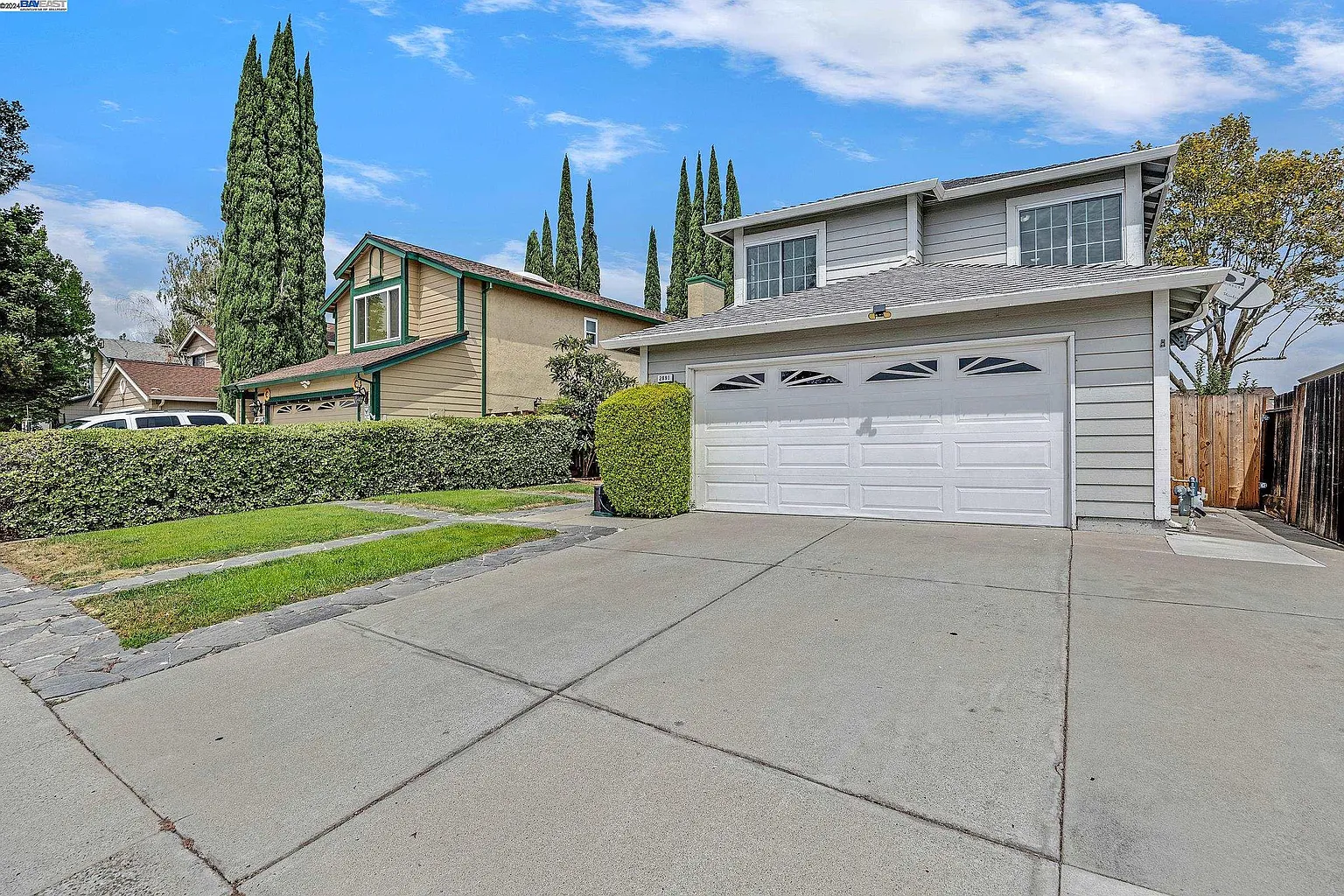 2891 Dandelion Cir photo 1