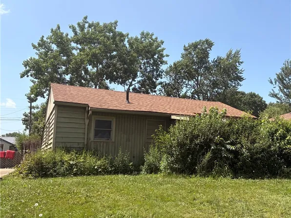 2017 Willowrow Ave NE, Canton, OH 44705