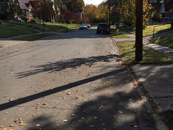 4th image of 5941 Beacraft Ave