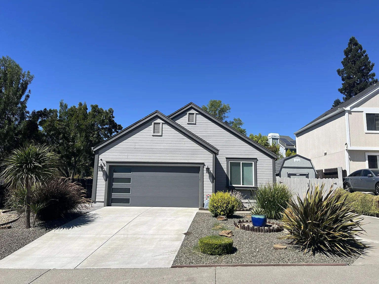 2 bed, 1247 sqft, $3,250 — Photo 1