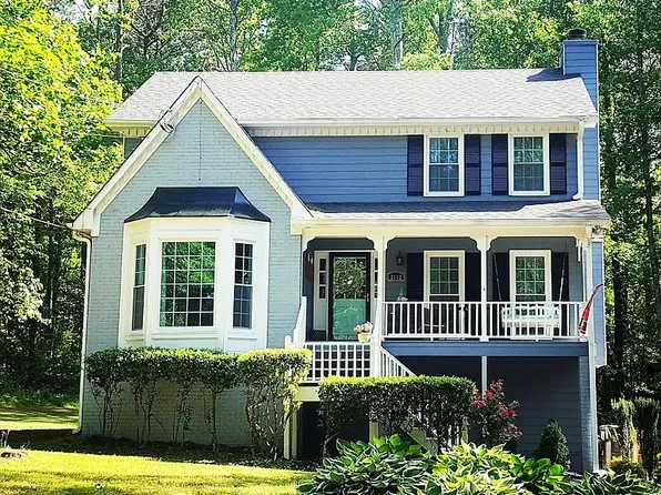 3162 Lakepoint Ct, Acworth, GA 30102