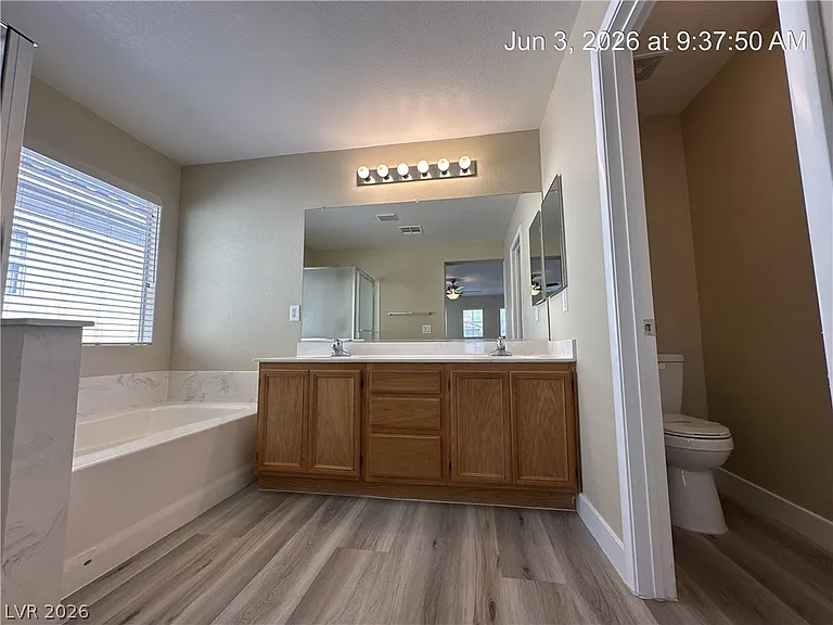 9754 Splendor Sky Ave — Photo 20