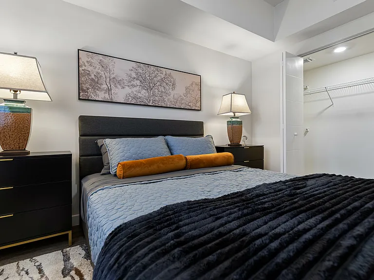 Bella Vista Apartments — Photo 10