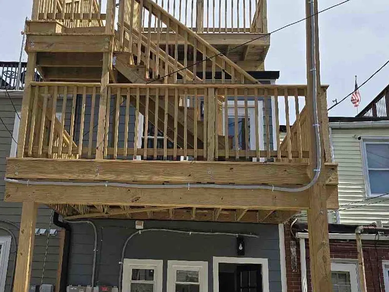 1518 Covington St — Photo 11