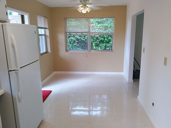 5th image of 1461 NE 56th St #2
