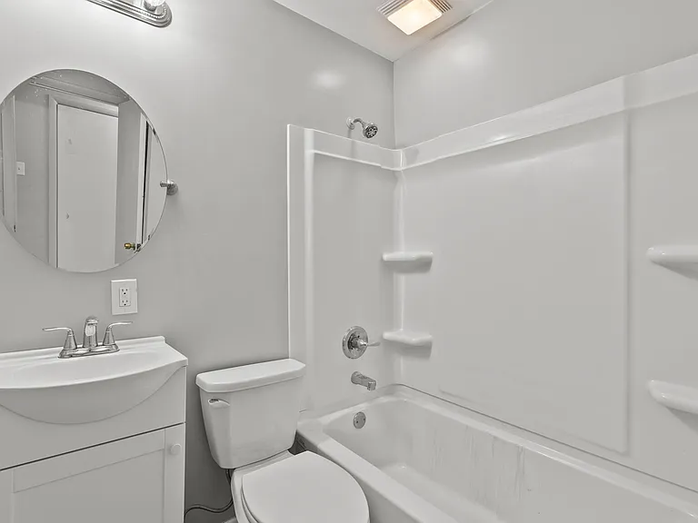 141 Delmont Dr #141 — Photo 9
