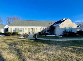 368 New Bedford Ln #A, Monroe Township, NJ 08831