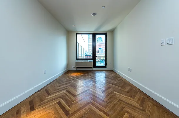 Rented by Nooklyn NYC LLC | media 124