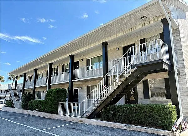 1250 S Denning Dr #121