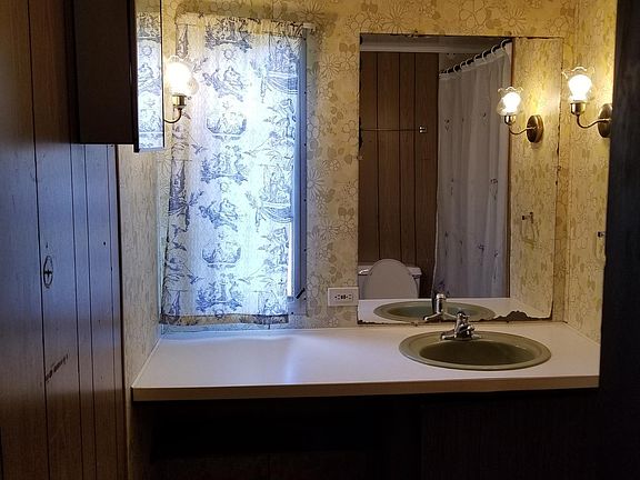 2nd image of 9020 Good Hope Pike