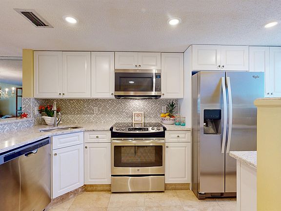 5th image of 390 A1a Beach Blvd Unit 52