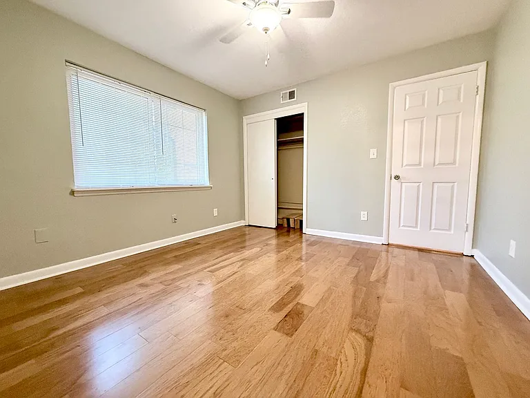 2025 NW 46th St — Photo 6