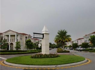 8213 NW 8th Way, Boca Raton, FL 33487