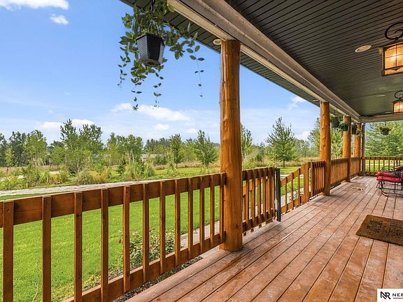3rd image of 6405 W Glenrose Ridge Rd