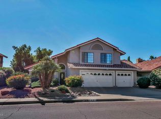 8921 E Sutton Dr, Scottsdale, AZ 85260