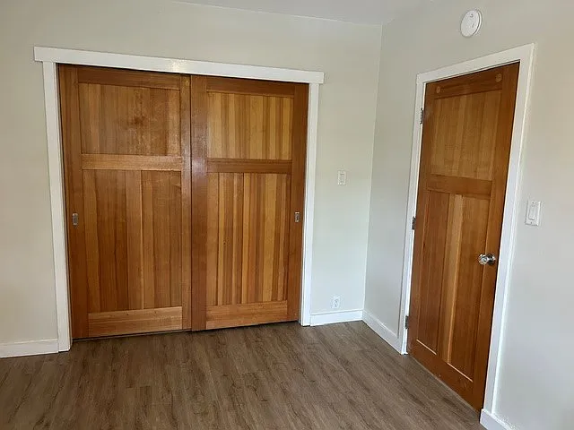 SW Admiral Way — Photo 11