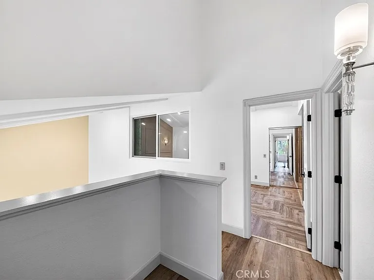 1034 Creekside Dr — Photo 17