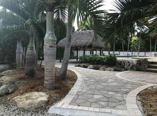 6 Ocean View Blvd, Key Largo, FL 33037