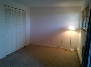 5 Nabby Rd, Danbury, CT 06811