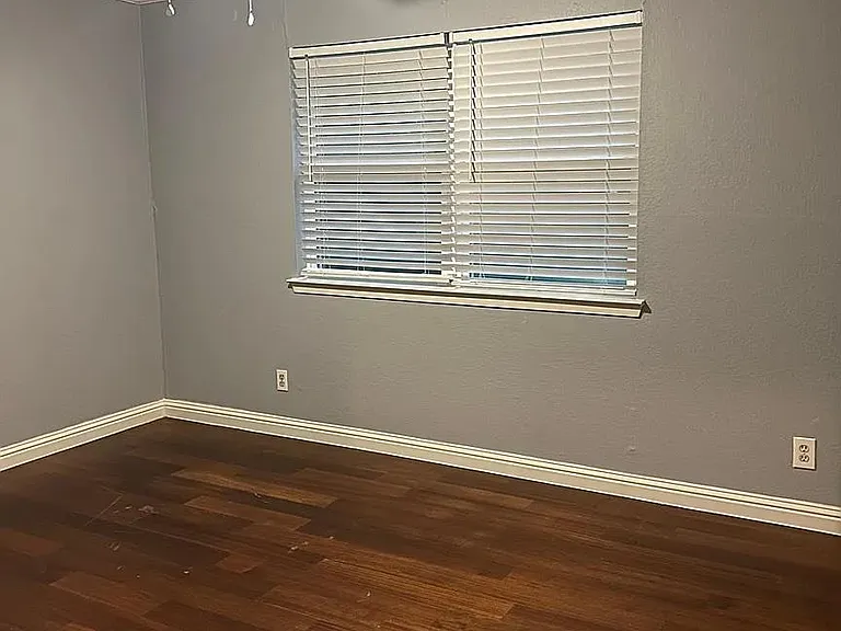 6902 Colony Park Dr — Photo 8