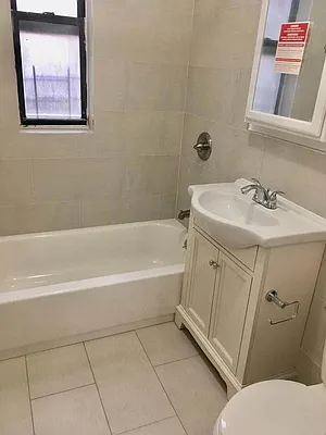 Rented by New York Residence | media 28