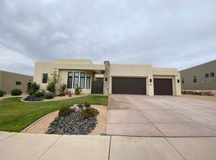 5437 N Northgate Peaks Dr, Saint George, UT 84770