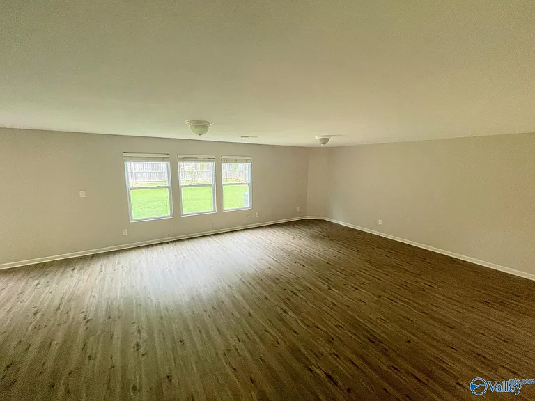 30003 Westfield Dr — Photo 10