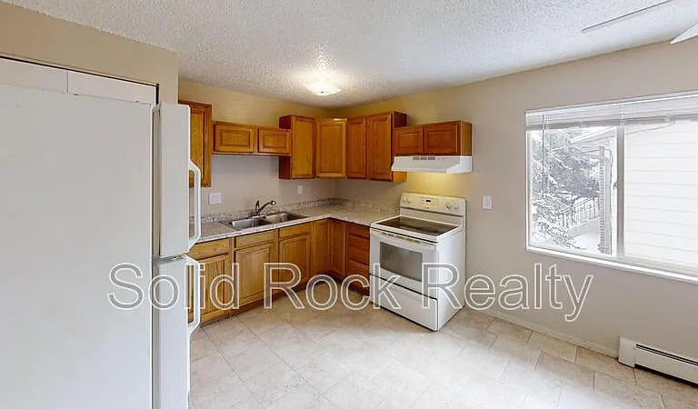 2909-1 Sage St — Photo 3