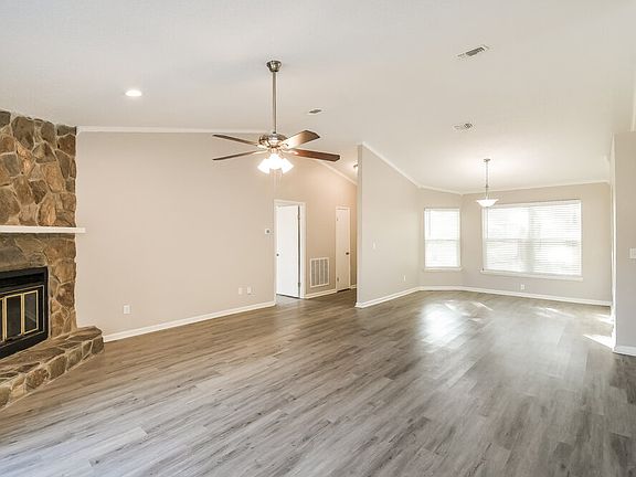 3rd image of 8451 Allwine Ct