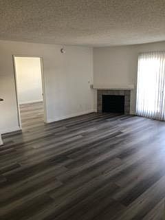 3rd image of 11211 Greenlawn Ave