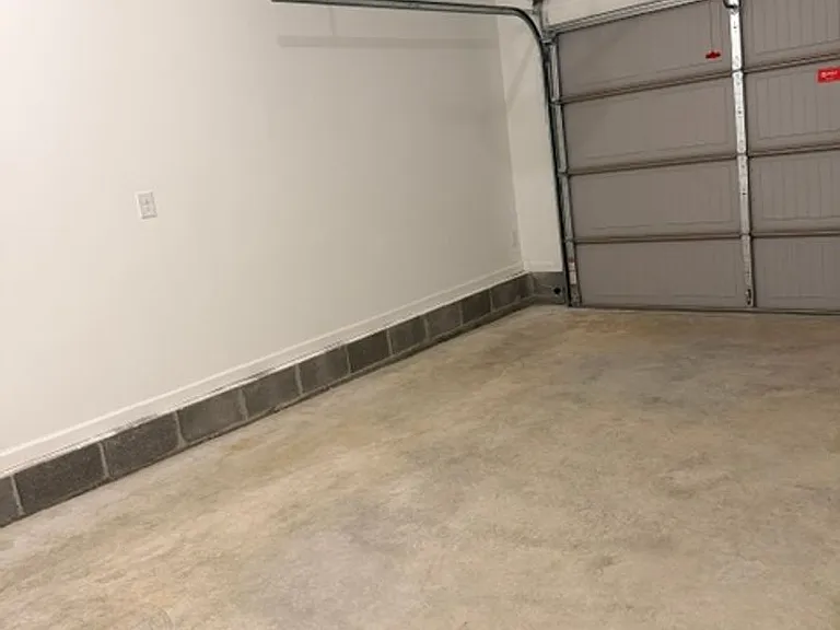 8966 Keenberg Ln — Photo 16