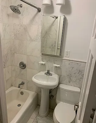 Rented by CitySites Real Estate Group | media 16