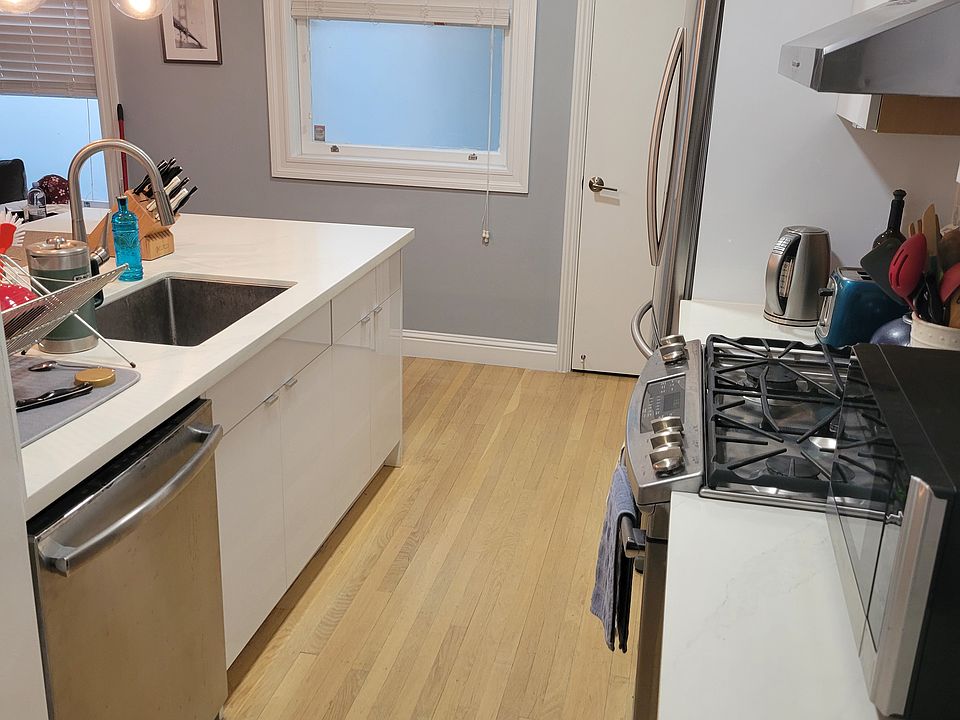 1st image of 1637 Sacramento St APT 1
