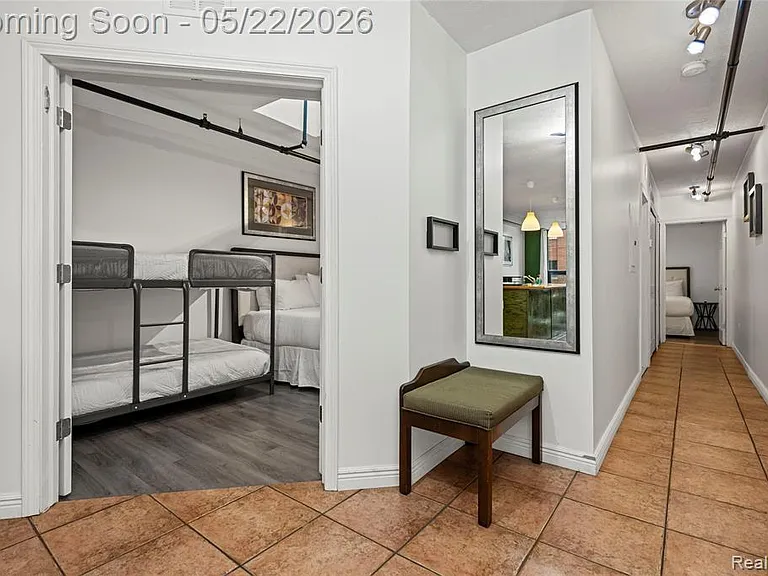 207 N Main St #A — Photo 18