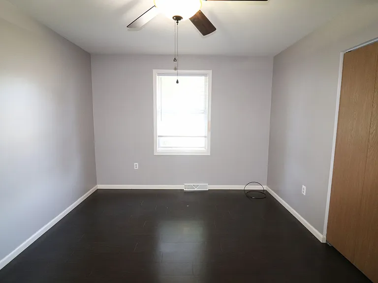 10 Spring House Ln — Photo 16