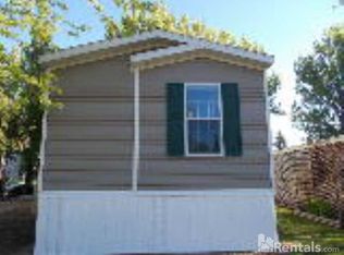 2522 Cumberland Rd, Grand Forks, ND 58201
