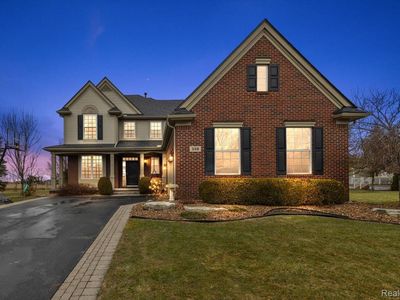 328 Franklin Lake Cir, Oxford, MI, 48371