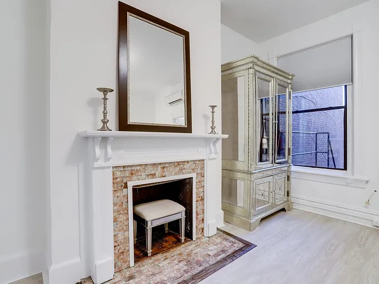 1765 R St NW #301A — Photo 15