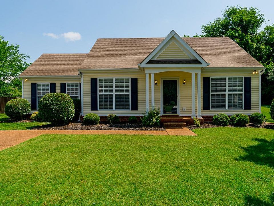 1st image of 1320 Branchside Ct