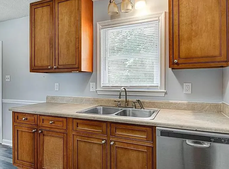 409 W Vandalia Rd — Photo 21